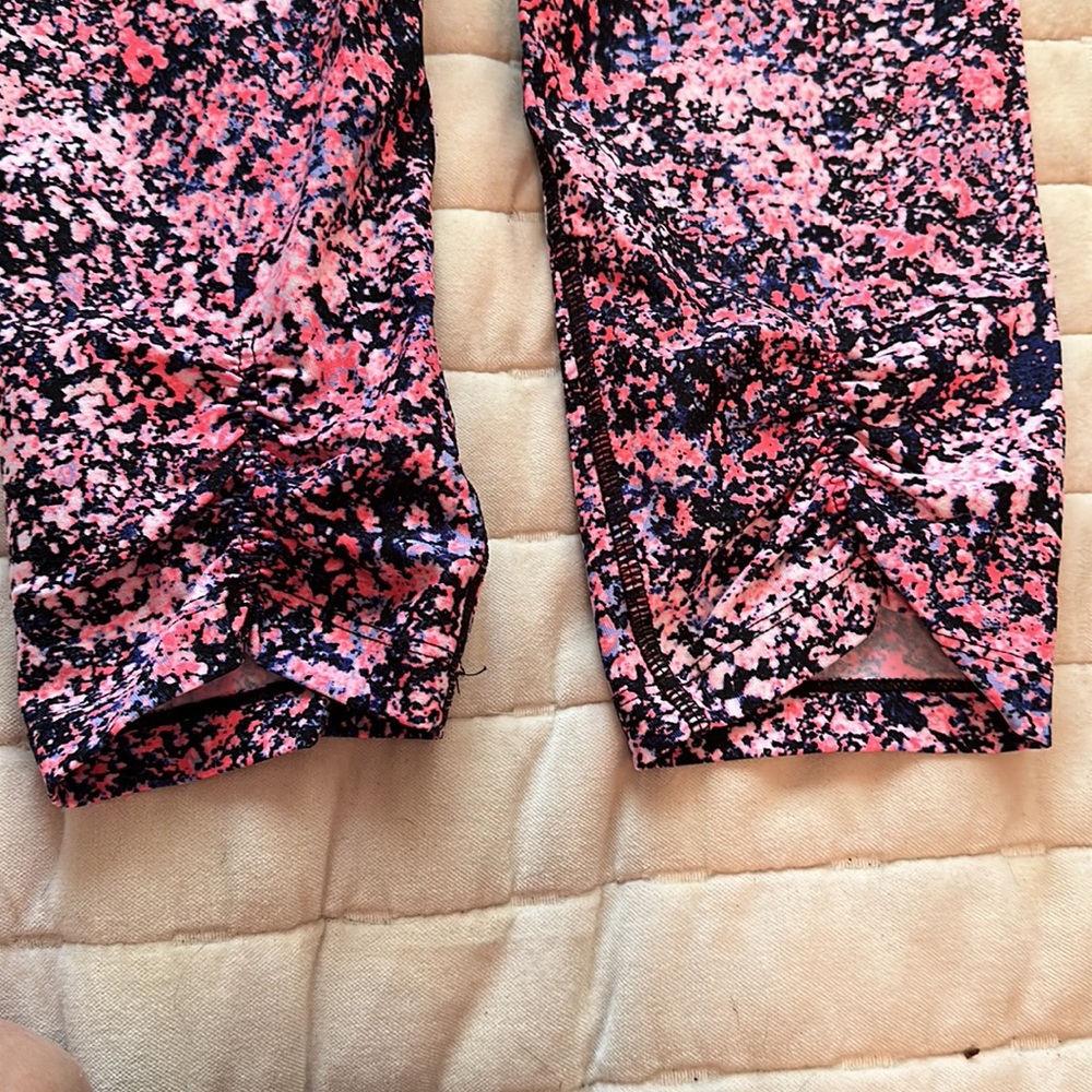 Calvin Klein Performance capris - Picture 3 of 6